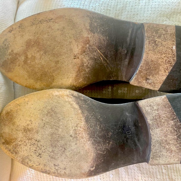 Size 10 Armani expresso brown cap toe shoes main image 5
